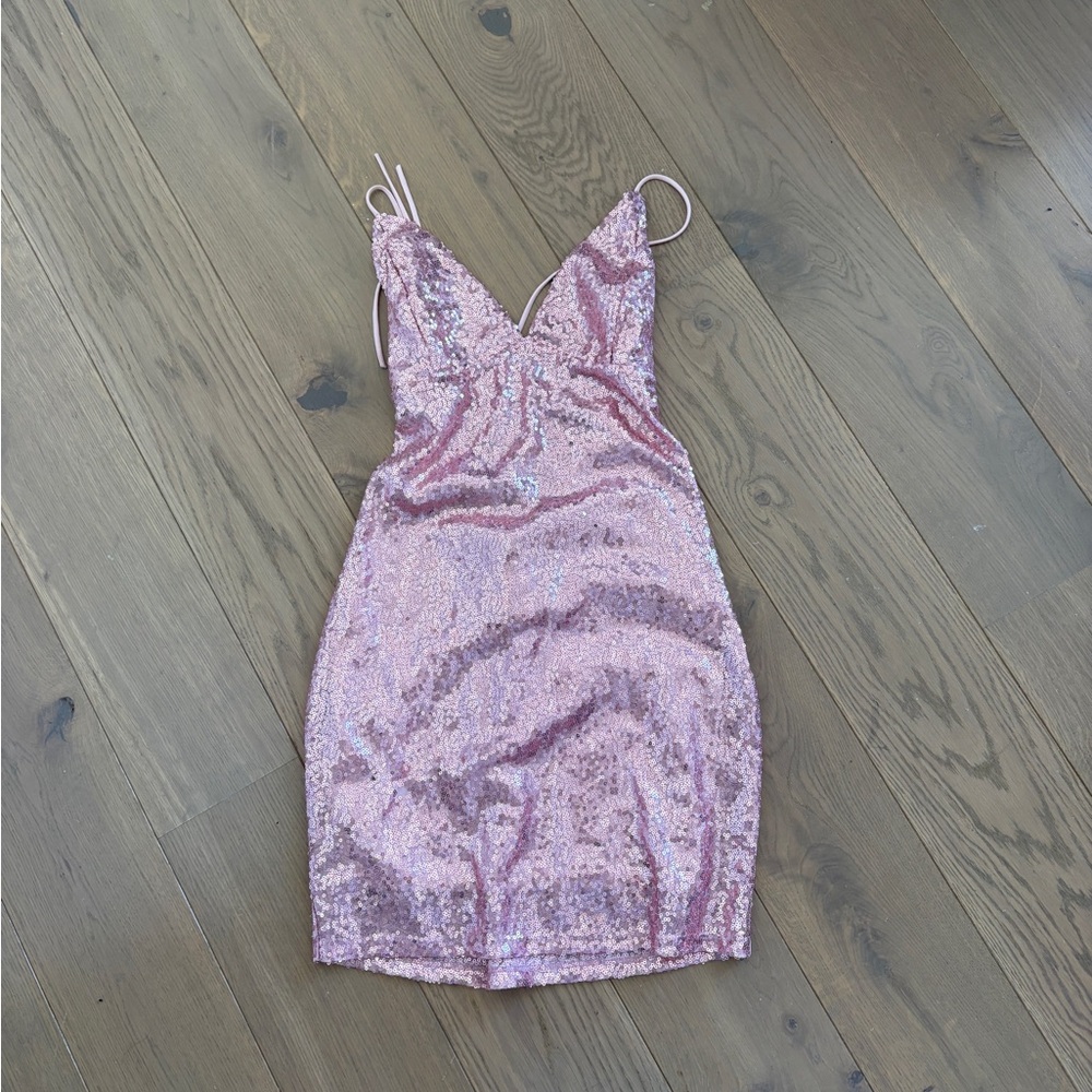 Lucy in the Sky Mini Champagne/Lilac Sequin Dress Size Small